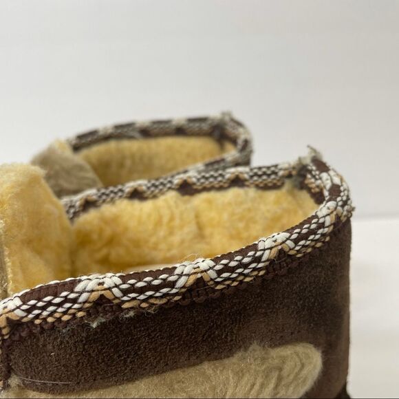 Quoddy Brown Suede Faux Fur Wool Lined Lace Up Moccasin Boots - Picture 7 of 15